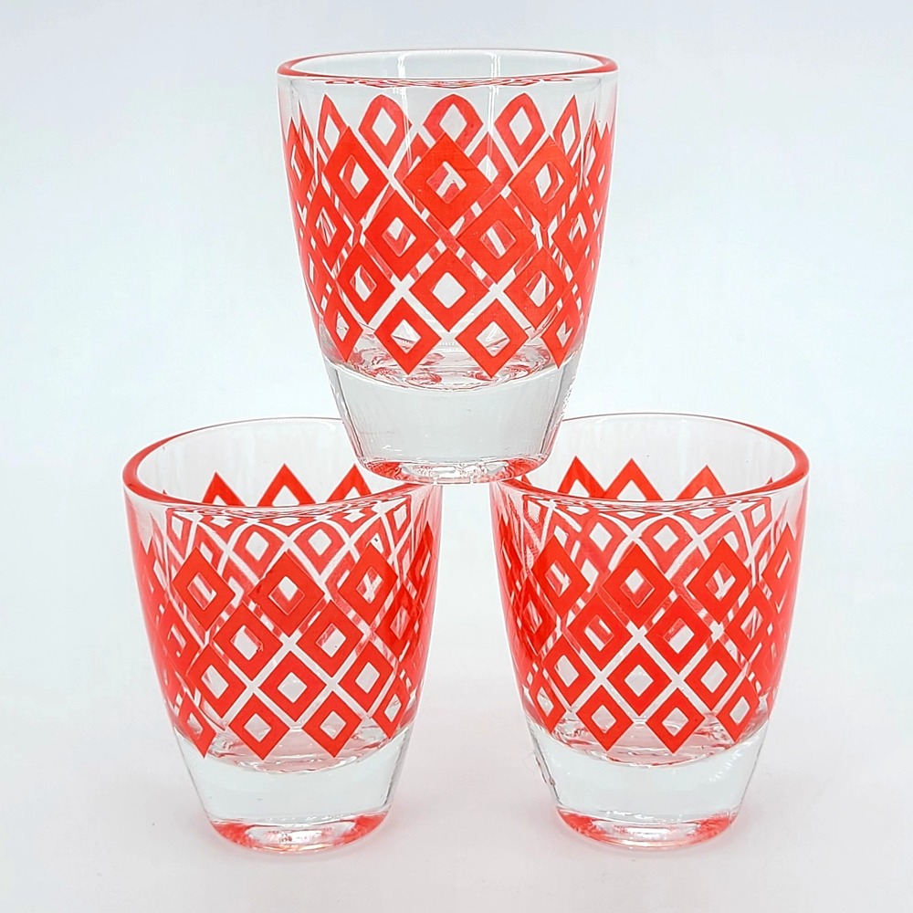 2" VERRERIE Red Diamonds CRISTALLERIE D'Arques MCM Shot Glasses Set of 3 France